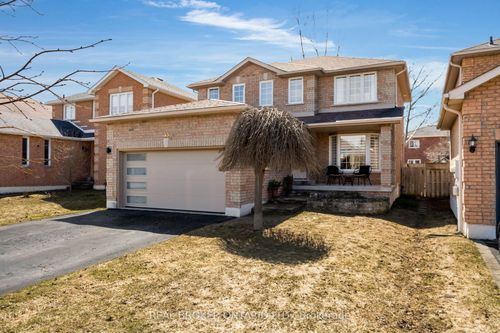 53 Taylor Dr, Barrie, ON, L4N8K6 | Card Image