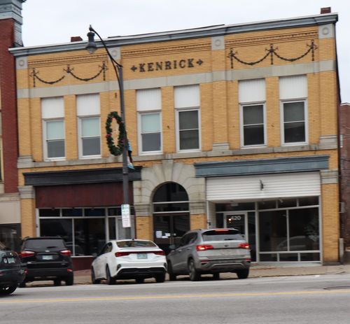 416 Central St, Franklin, NH, 03235-1777 | Card Image