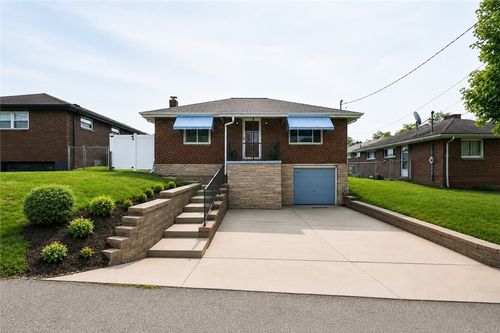 417 Hillman St, Monongahela, PA, 15063-1844 | Card Image