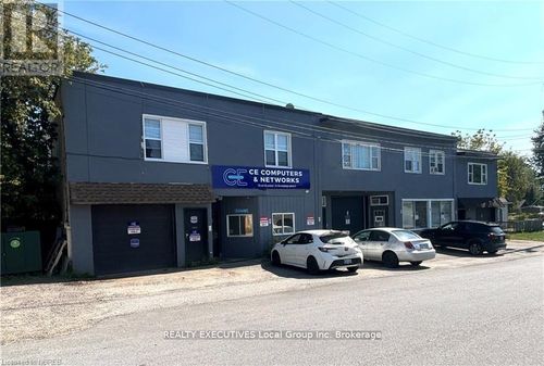 245 Mattawa St, North Bay, ON, P1B4M2 | Card Image