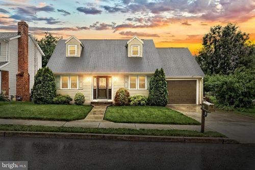 514 Hartman Ave, HANOVER, PA, 17331-3731 | Card Image
