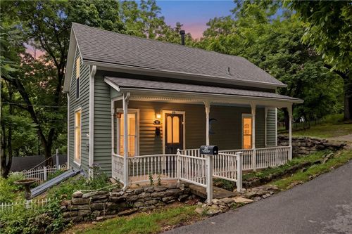 26 Council St, Eureka Springs, AR, 72632-3414 | Card Image