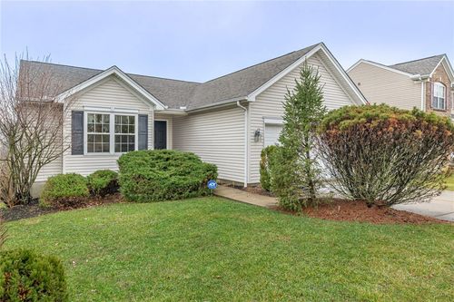 3328 Brodbeck Place, Cincinnati, OH, 45211 | Card Image