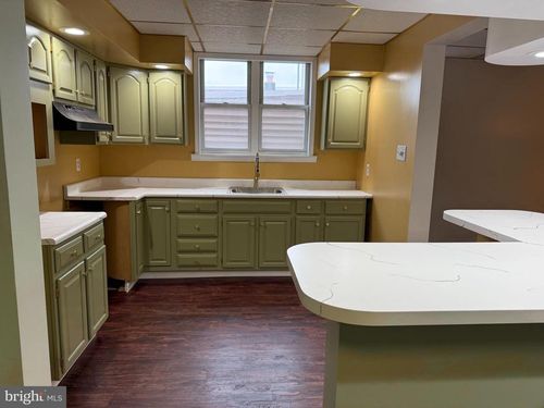 apt-2-132 E Main St, GIRARDVILLE, PA, 17935-1345 | Card Image