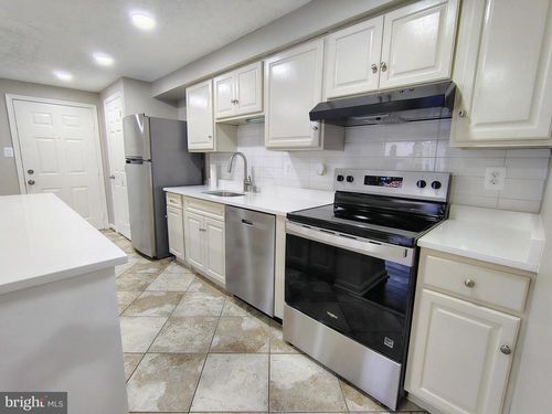 524-12407 Hickory Tree Way, GERMANTOWN, MD, 20874-1535 | Card Image