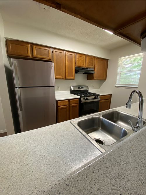 a-806 Sirocco Dr, Austin, TX, 78745-3861 | Card Image