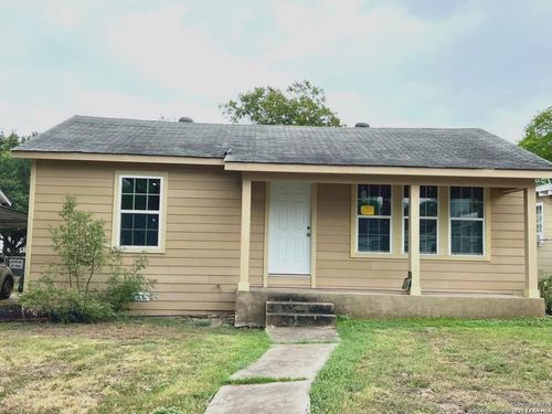 222 Golden Crown Dr, San Antonio, TX, 78223-2706 | Card Image