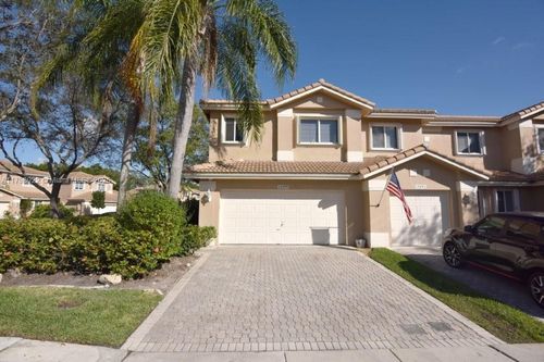 15899 Sw 12th St, Pembroke Pines, FL, 33027-2256 | Card Image