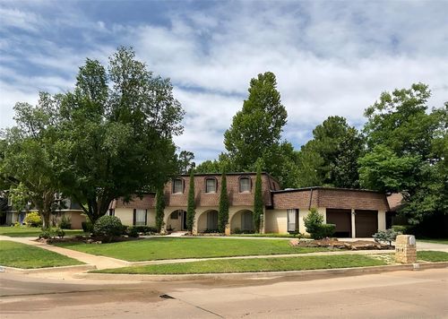 1518 Se Brookhaven Boulevard, Norman, OK, 73072 | Card Image