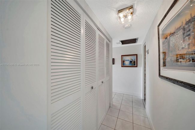 APT-22G - 1985 S Ocean Dr, Condo with 2 bedrooms, 2 bathrooms and null parking in Hallandale Beach FL | Image 9