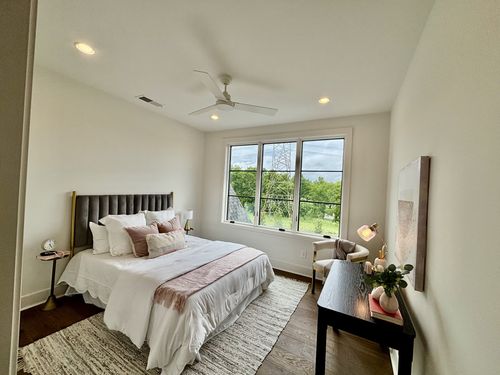 8106 Turning Point Dr, Brentwood, TN, 37027-2103 | Card Image