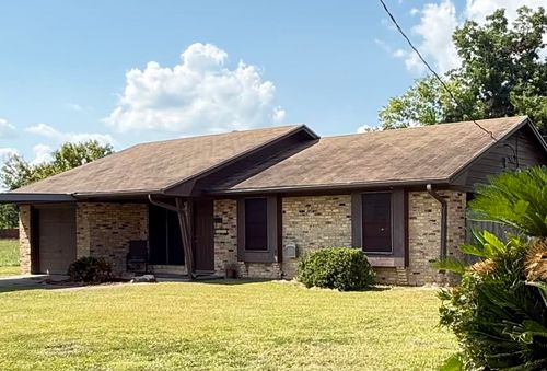 9050 Shepherd Dr, Beaumont, TX, 77707-1232 | Card Image
