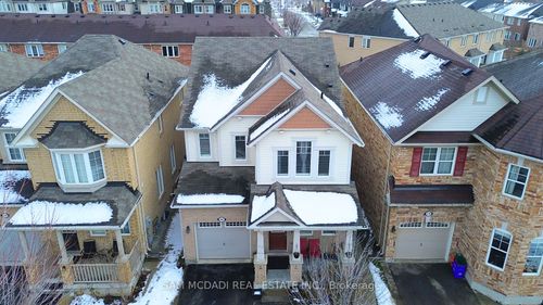 {{alt}} | Card Image