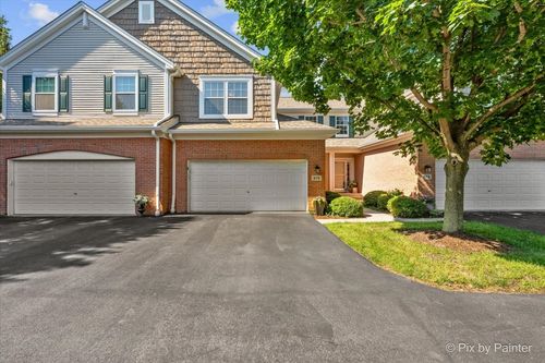 375-375 Wolcott Ln, Batavia, IL, 60510-2875 | Card Image