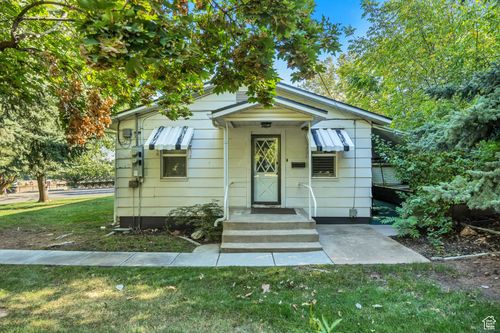 965 39th St, South Ogden, UT, 84403-1978 | Card Image