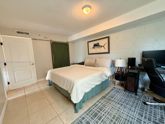 APT-404 - 280 Sw 20 Th Rd, Condo with 1 bedrooms, 1 bathrooms and null parking in Miami FL | Image 4