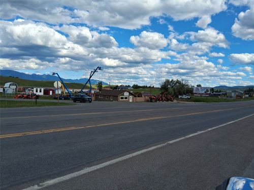 1174 Us Highway 93 N, Eureka, MT, 59917 | Card Image
