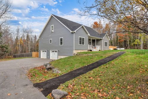 81 Fowler Road, Hampden, ME, 04444 | Card Image