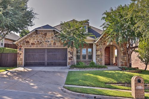 6513 Valencia Grove Pass, Fort Worth, TX, 76132-4320 | Card Image