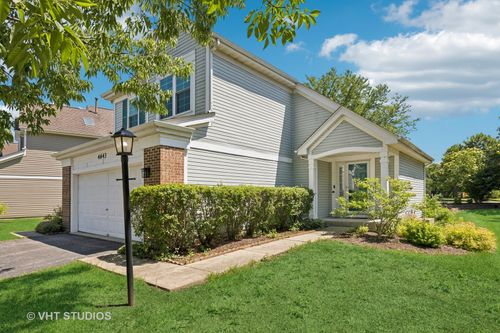 4643 Rolling Hills Dr, Lake In The Hills, IL, 60156-5524 | Card Image