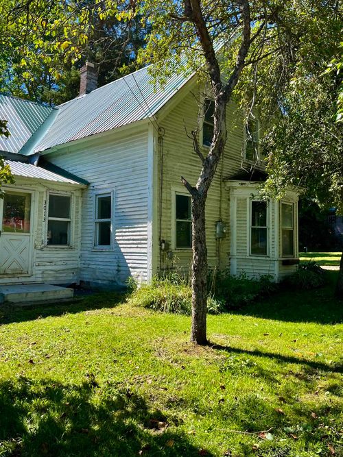 3013 Vt Route 122 Highway, Sheffield, VT, 05866 | Card Image