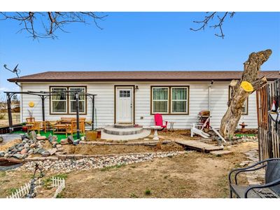 257 5th Ave, House other with 3 bedrooms, 1 bathrooms and null parking in Deer Trail CO | Image 3