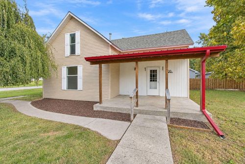 100 E Oak St, Rensselaer, IN, 47978-2029 | Card Image
