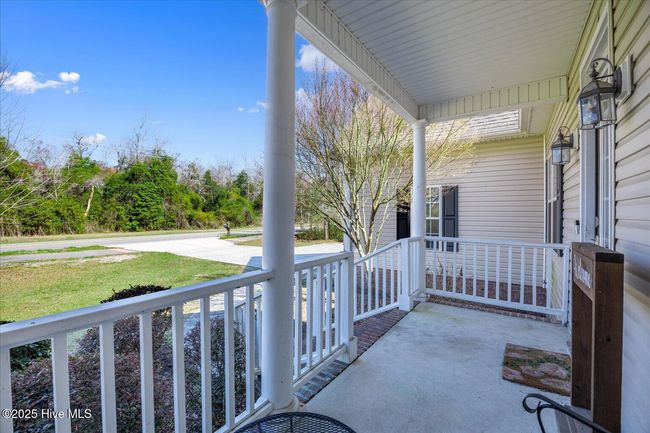 916 Sloop Point Loop Rd, House other with 4 bedrooms, 3 bathrooms and 2 parking in Hampstead NC | Image 9