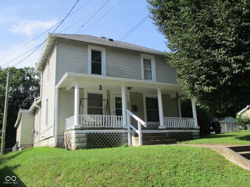 805 Prospect St, Crawfordsville, IN, 47933-3541 | Card Image