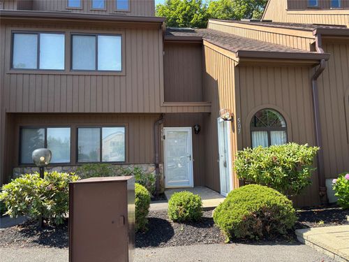 507 Scenic Ln, Poughkeepsie, NY, 12603-6916 | Card Image