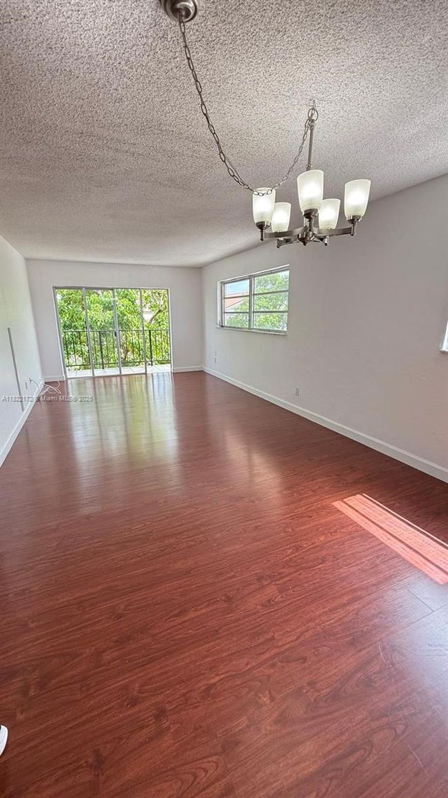 APT-412 - 3860 Ne 170 Th St, Condo with 2 bedrooms, 2 bathrooms and null parking in North Miami Beach FL | Image 4