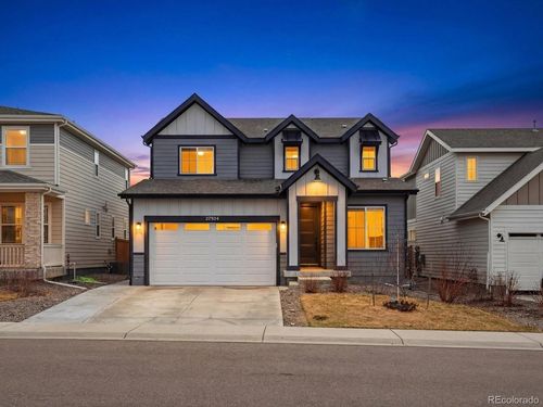 27934 E 7th Ave, Aurora, CO, 80018-1864 | Card Image