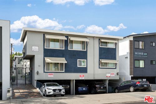7-925 N Curson Ave, West Hollywood, CA, 90046-6525 | Card Image