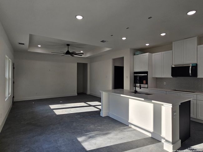 3440 Tanglewood Trl, House other with 3 bedrooms, 2 bathrooms and null parking in Spring Branch TX | Image 12