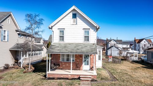 409 W 5th St, Nescopeck, PA, 18635-1037 | Card Image