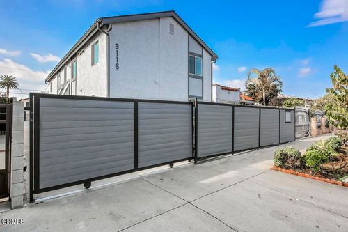 apt-3-3116 Casitas Ave, Los Angeles, CA, 90039-2449 | Card Image
