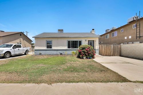 1504 Stockton Ave, Bakersfield, CA, 93308-2550 | Card Image