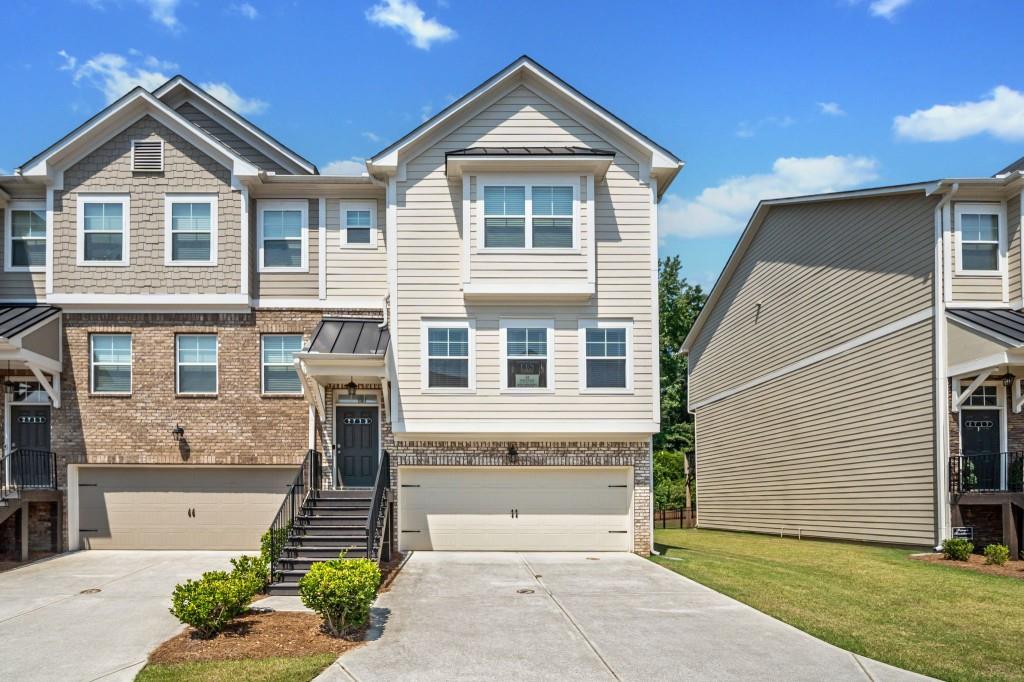 Hedgeway Cir, Kennesaw, GA 30144