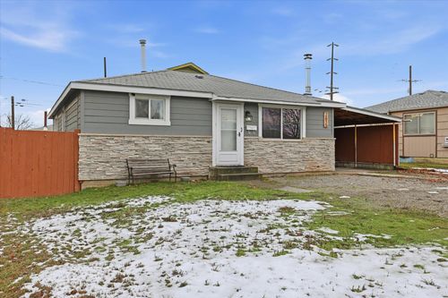 2615 N Hogan St St, Spokane, WA, 99207 | Card Image