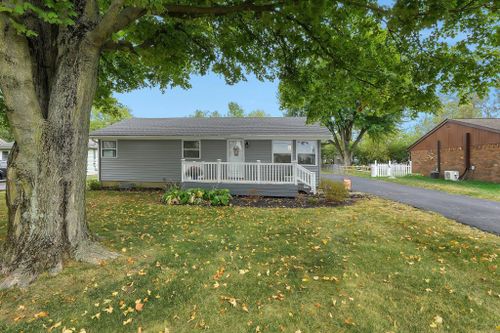 1055 E Choctaw Drive, London, OH, 43140 | Card Image