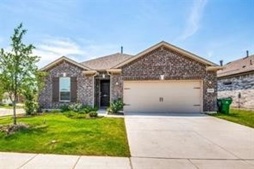 2501 Walker Ave, Aubrey, TX, 76227-3328 | Card Image