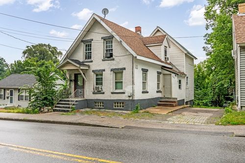 389 Front St, Manchester, NH, 03102-2608 | Card Image