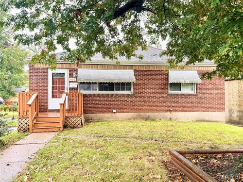 408 Warfield Ave, Ferguson, MO, 63135-1867 | Card Image