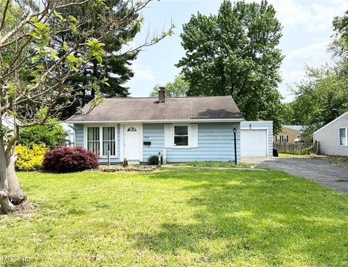 7367 Oregon Trl, Boardman, OH, 44512-5536 | Card Image