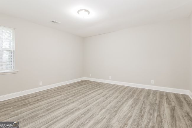 1427 Timms Cir Se, House other with 3 bedrooms, 2 bathrooms and null parking in Atlanta GA | Image 9