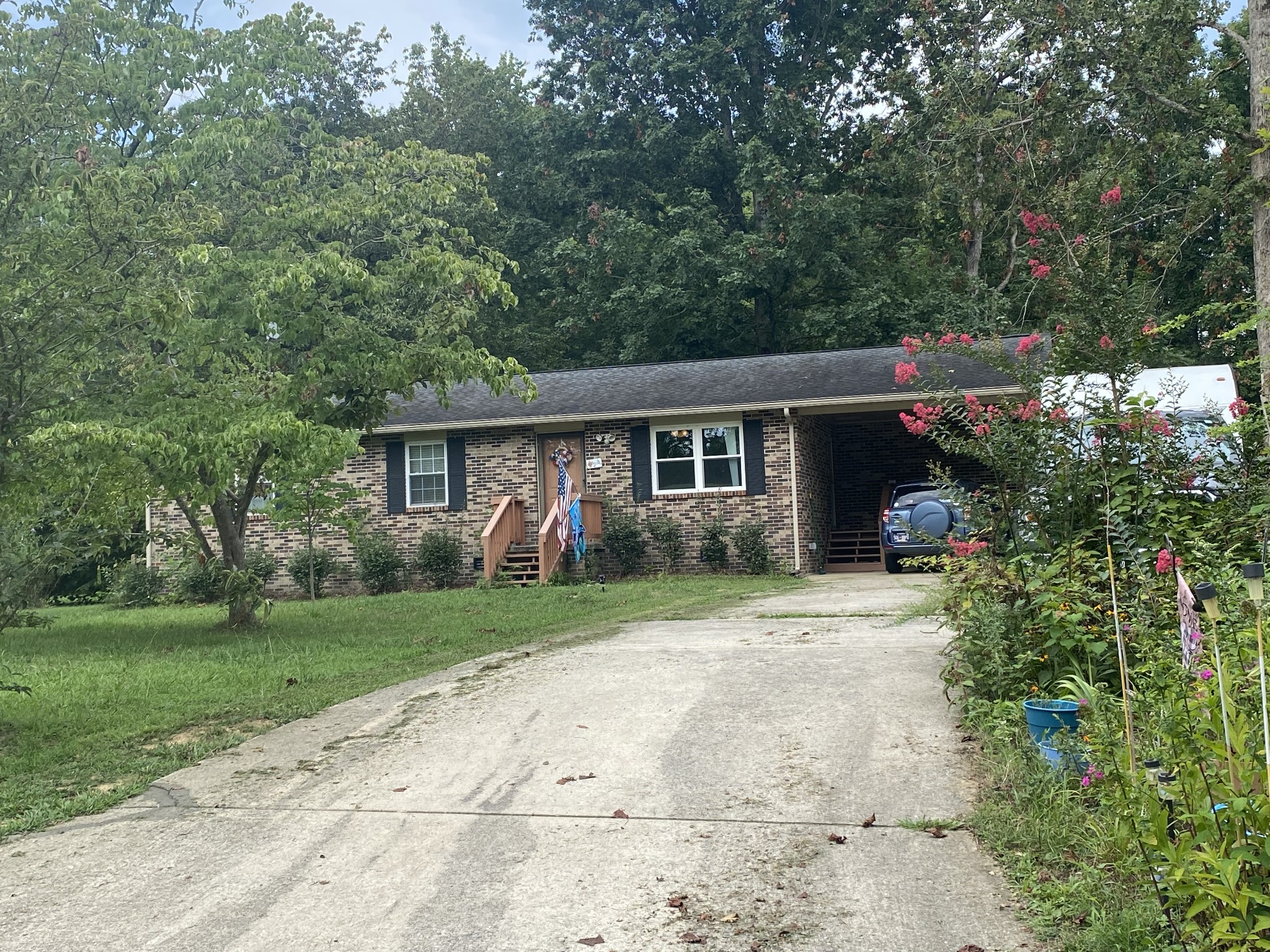 Shady Dr, Smithville, TN 37166