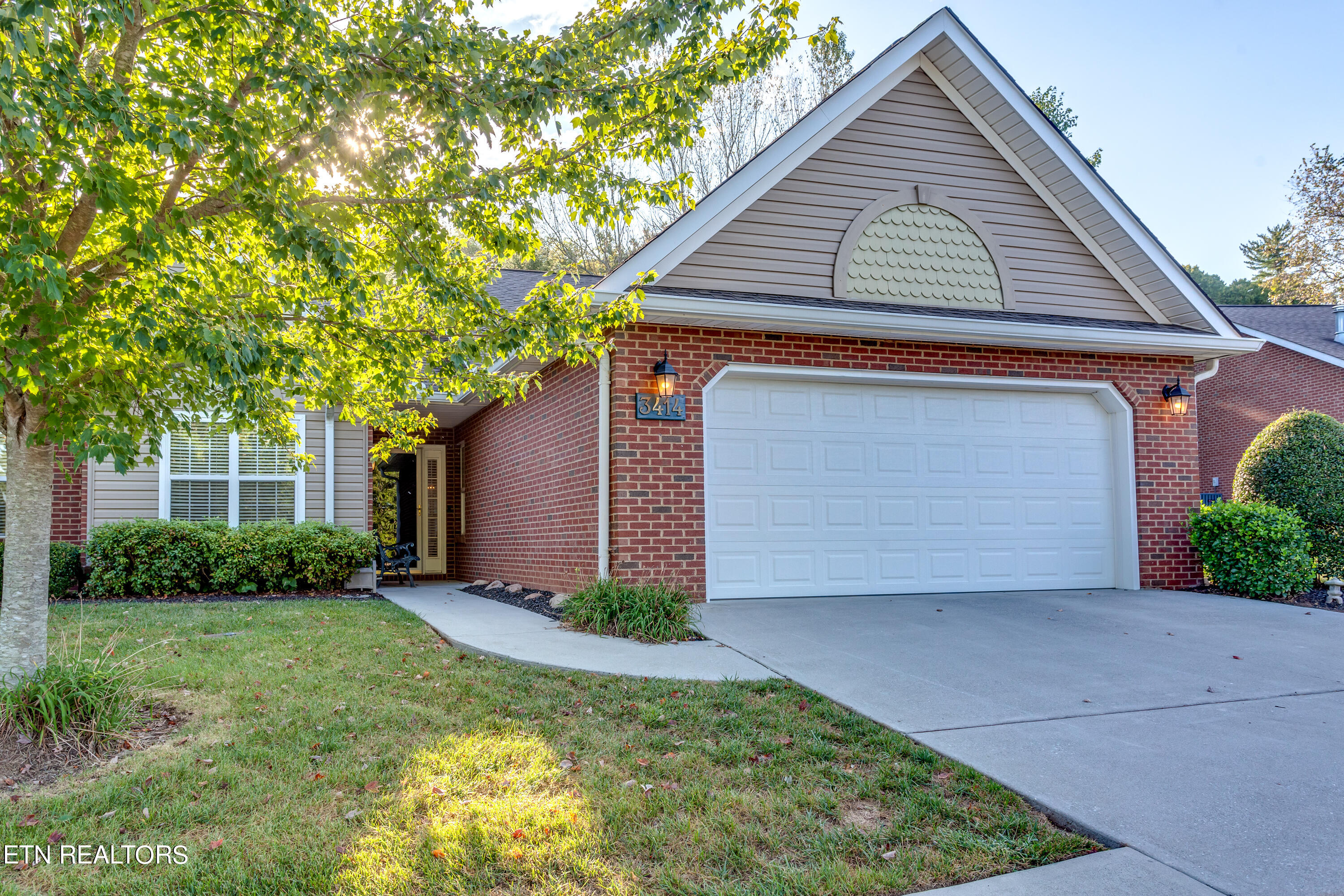 Kempfield Way, Knoxville, TN 37920