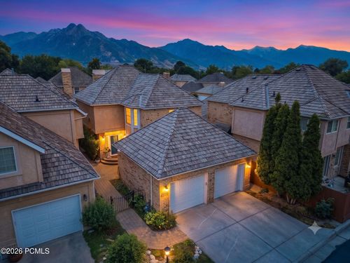 4521 S Countrylane Rd, Millcreek, UT, 84117-4132 | Card Image