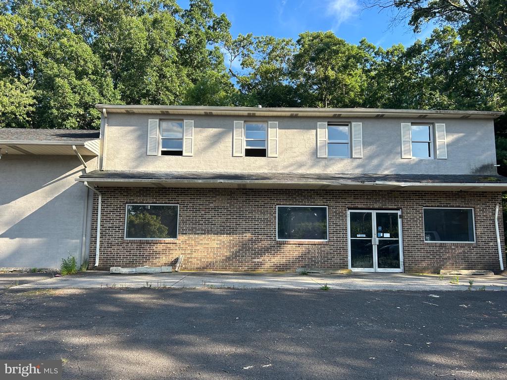 Commercial Sale in HAINESPORT 3