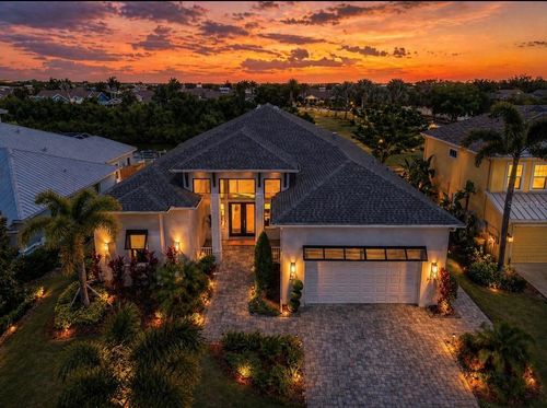 5605 Seagrass Pl, APOLLO BEACH, FL, 33572-3352 | Card Image
